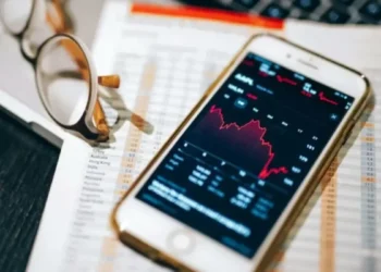 This OpenAI-powered app can help you invest confidently